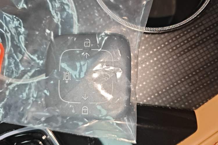 Used Zeekr 001 2022 Ultra-Long Range Dual-Motor YOU Version Vehicle Key