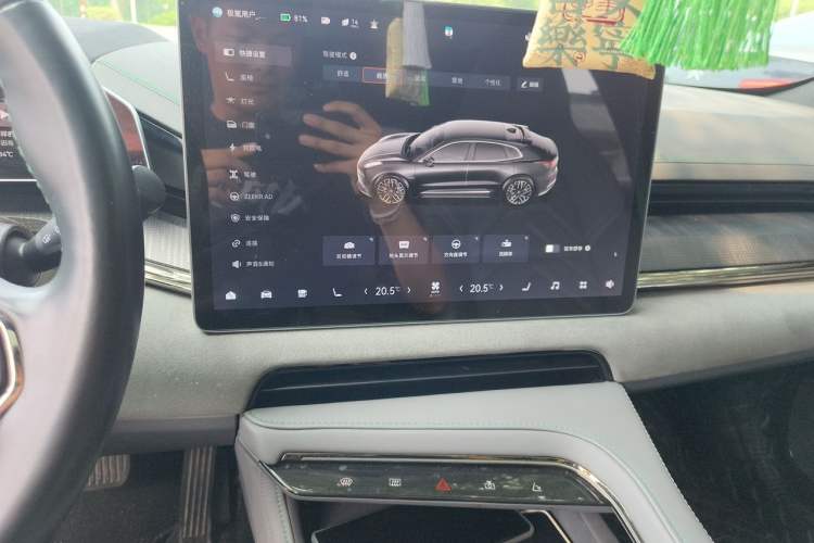 Used Zeekr 001 2023 WE Edition 100 kWh Audio And AC Panel