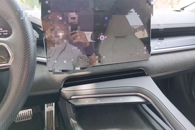 Used Zeekr 001 2023 ME Edition 100 kWh Audio And AC Panel