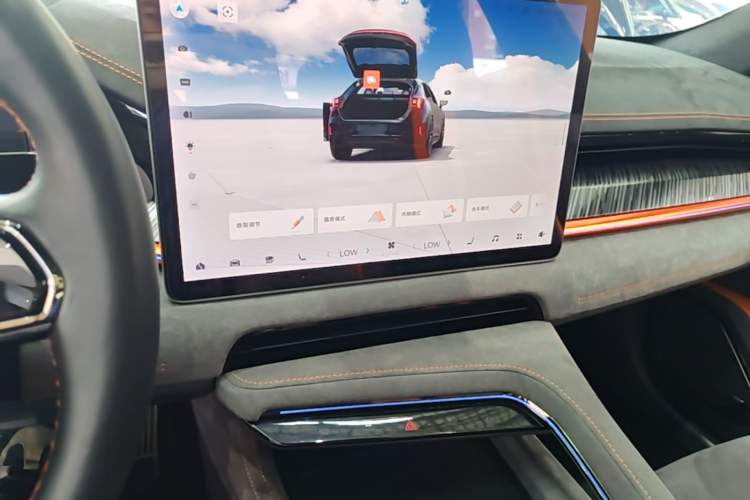 Used Zeekr 001 2023 YOU Edition 100 kWh Audio And AC Panel