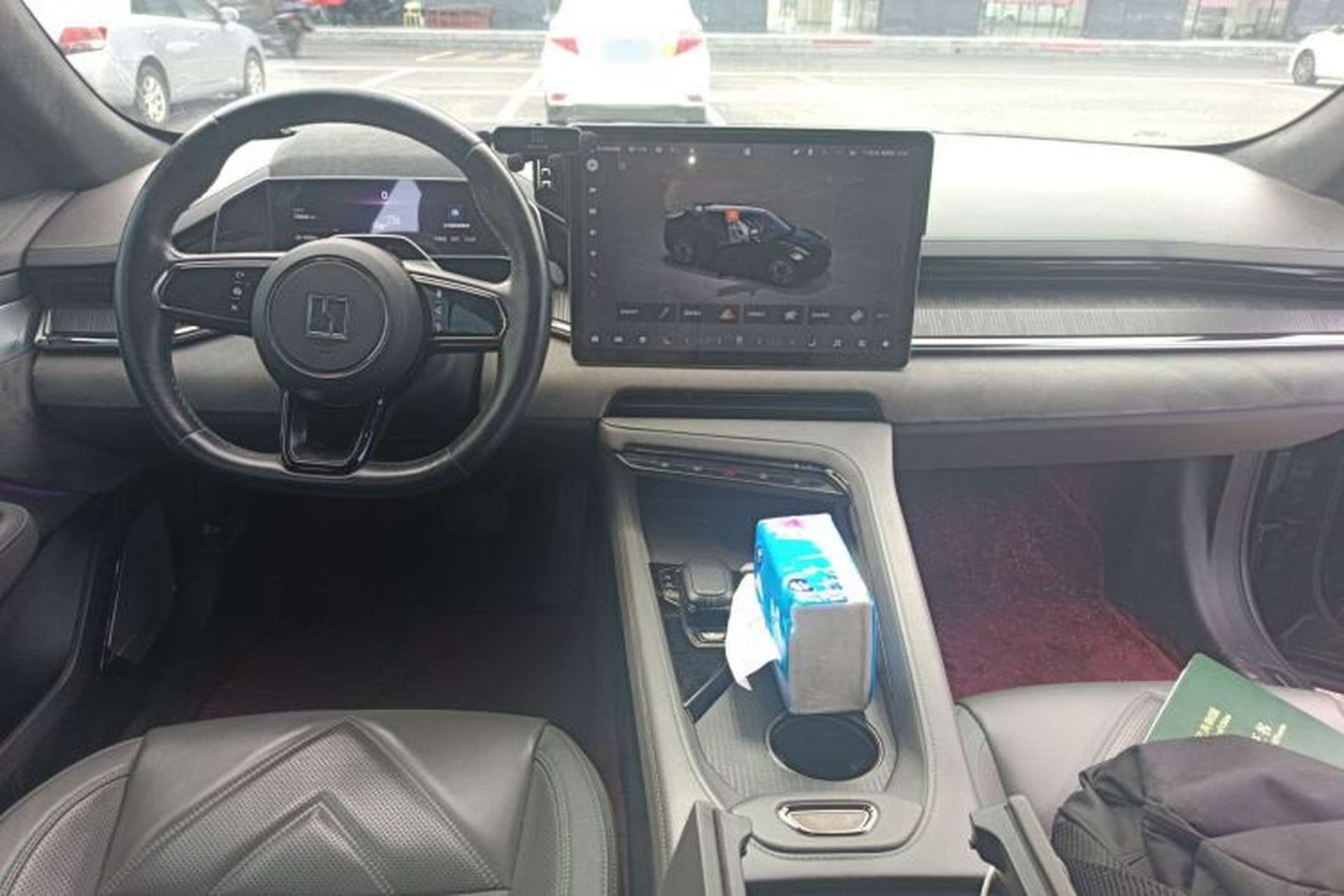 Used Zeekr 001 2023 WE Edition 86 kWh Center Console