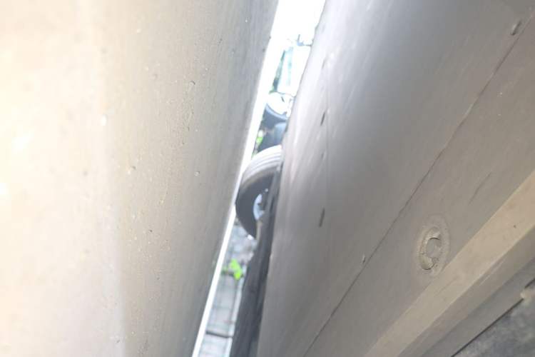 Used Zeekr 001 2023 WE Edition 100 kWh Chassis Front Right