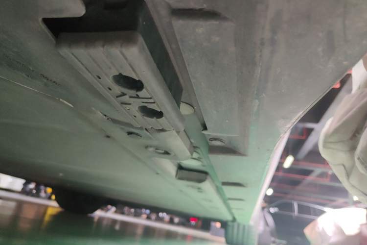 Used Zeekr 001 2023 YOU Edition 100 kWh Chassis Rear Right