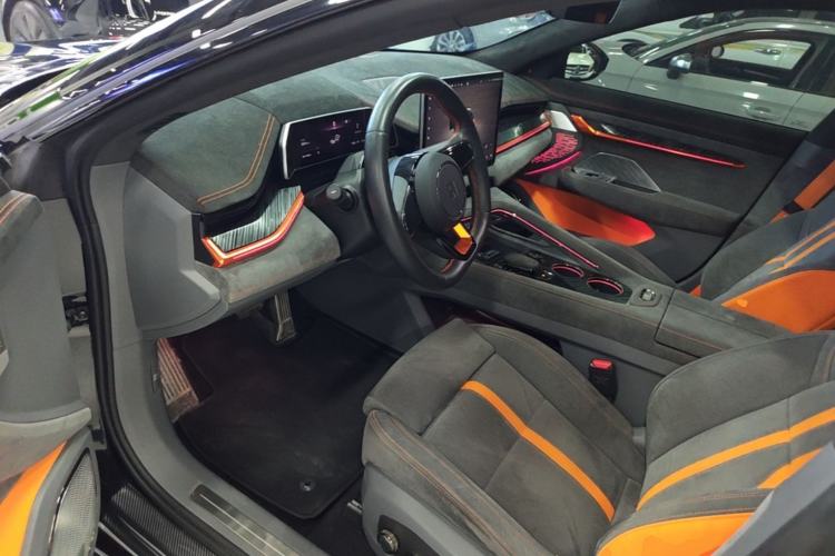 Used Zeekr 001 2023 YOU Edition 100 kWh Driver Seat