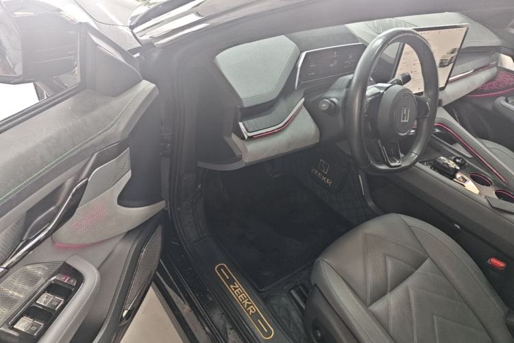 Used Zeekr 001 2023 WE Edition 100 kWh Driver Seat