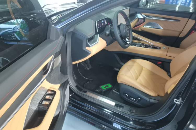 Used Zeekr 001 2023 WE Edition 100 kWh Driver Seat