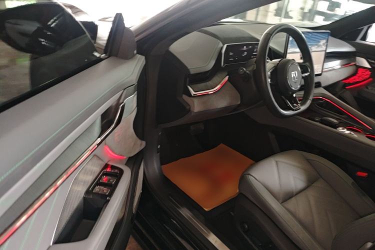 Used Zeekr 001 2023 WE Edition 100 kWh Driver Seat
