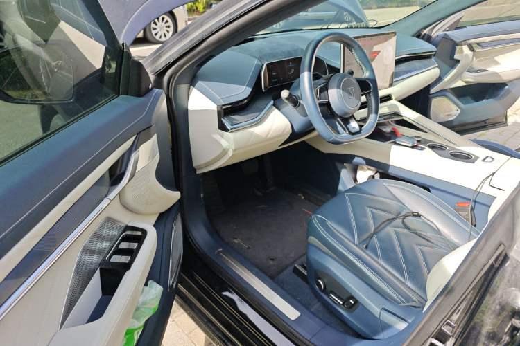 Used Zeekr 001 2023 WE Edition 100 kWh Driver Seat