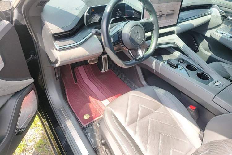 Used Zeekr 001 2023 WE Edition 100 kWh Driver Seat