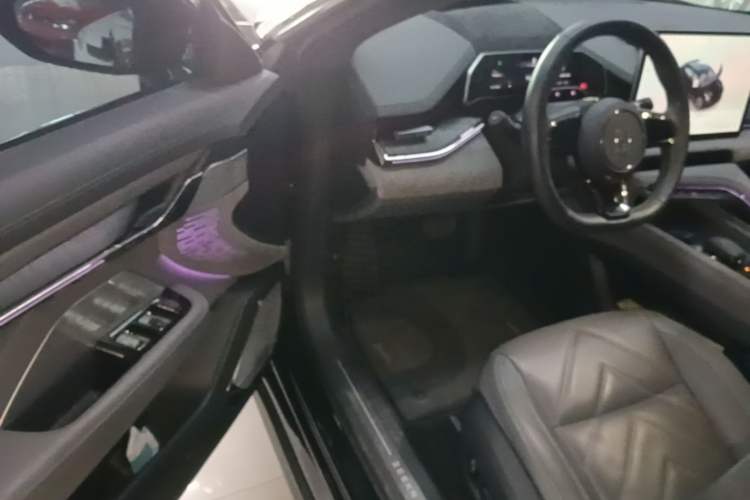 Used Zeekr 001 2023 WE Edition 100 kWh Driver Seat