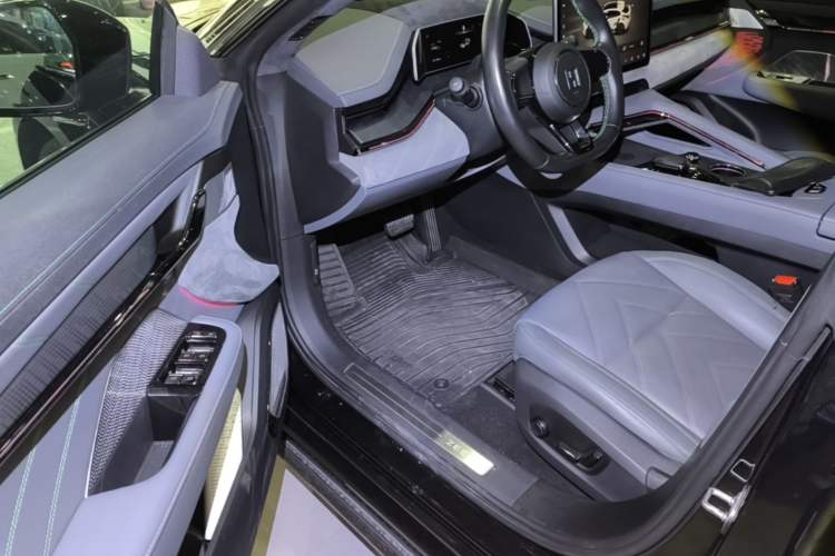 Used Zeekr 001 2023 WE Edition 100 kWh Driver Seat