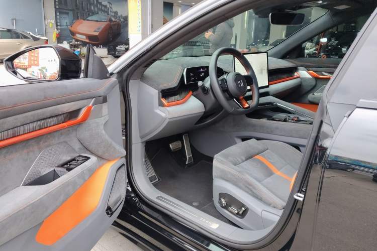 Used Zeekr 001 2023 YOU Edition 100 kWh Driver Seat