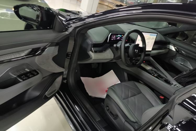 Used Zeekr 001 2023 ME Edition 100 kWh Driver Seat