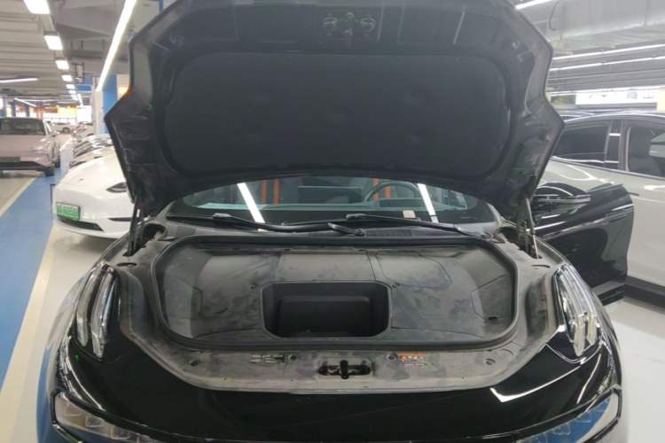 Used Zeekr 001 2023 YOU Edition 100 kWh Engine Bay