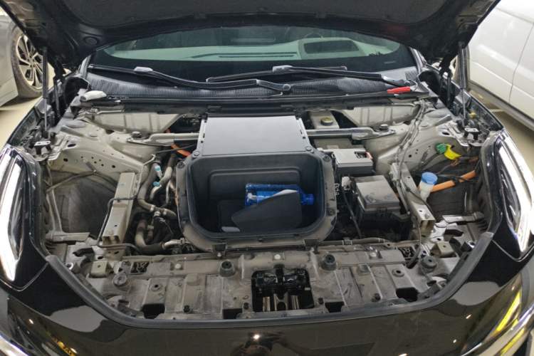 Used Zeekr 001 2023 YOU Edition 100 kWh Engine Bay