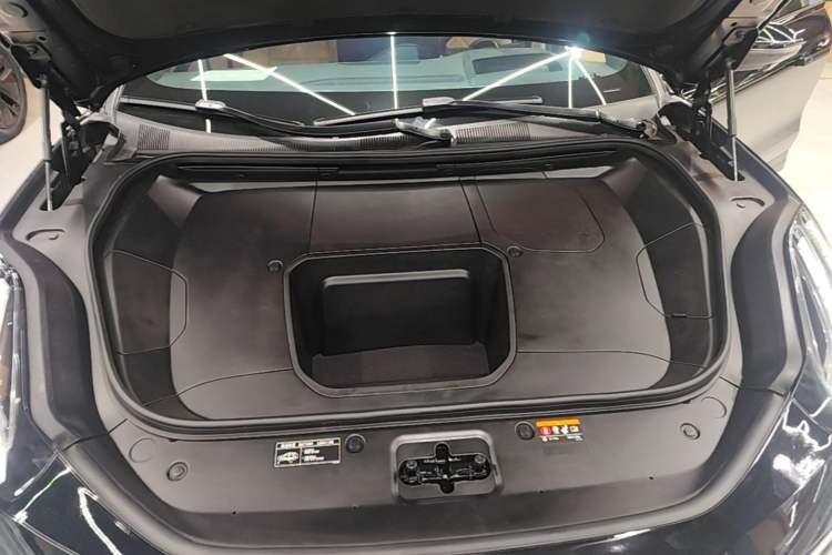 Used Zeekr 001 2023 WE Edition 100 kWh Engine Bay