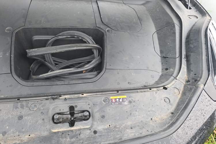 Used Zeekr 001 2023 WE Edition 100 kWh Engine Bay Left