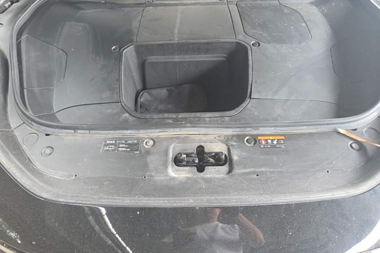 Used Zeekr 001 2023 WE Edition 100 kWh Engine Bay
