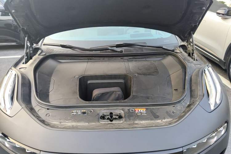 Used Zeekr 001 2023 WE Edition 86 kWh Engine Bay