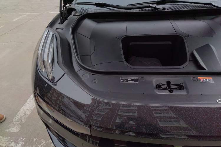Used Zeekr 001 2023 WE Edition 100 kWh Engine Bay Right