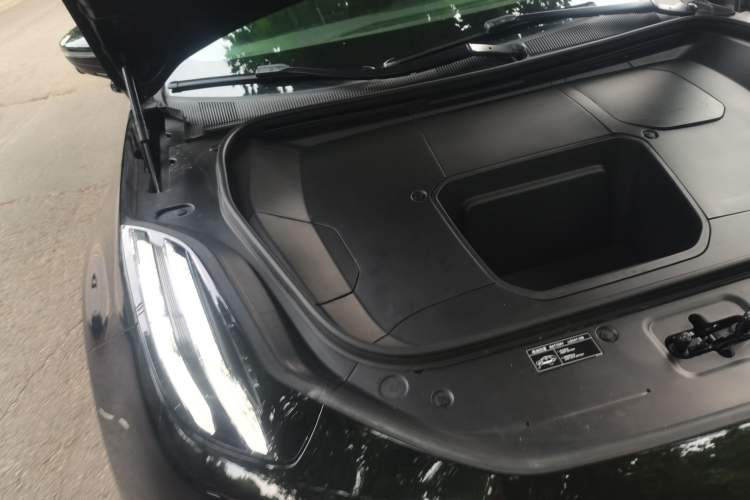 Used Zeekr 001  Engine Bay Right