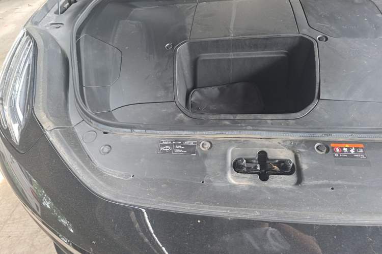 Used Zeekr 001 2023 WE Edition 100 kWh Engine Bay Right