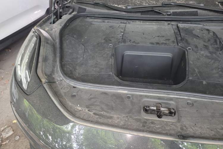 Used Zeekr 001 2023 WE Edition 86 kWh Engine Bay Right