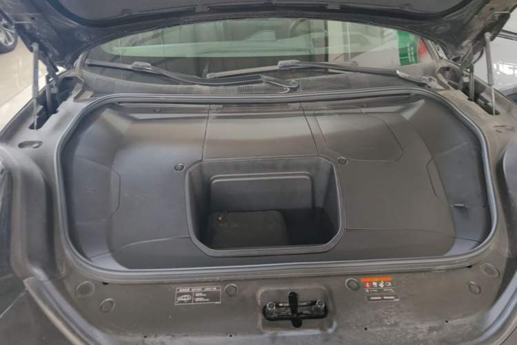 Used Zeekr 001 2023 YOU Edition 100 kWh Engine Bay
