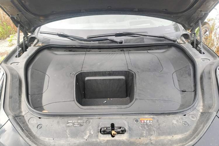 Used Zeekr 001 2023 WE Edition 100 kWh Engine Bay