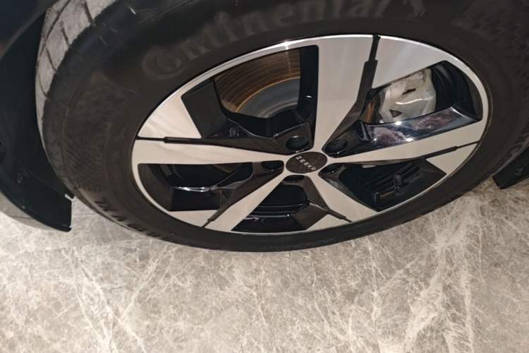 Used Zeekr 001 2023 WE Edition 100 kWh Exterior 2