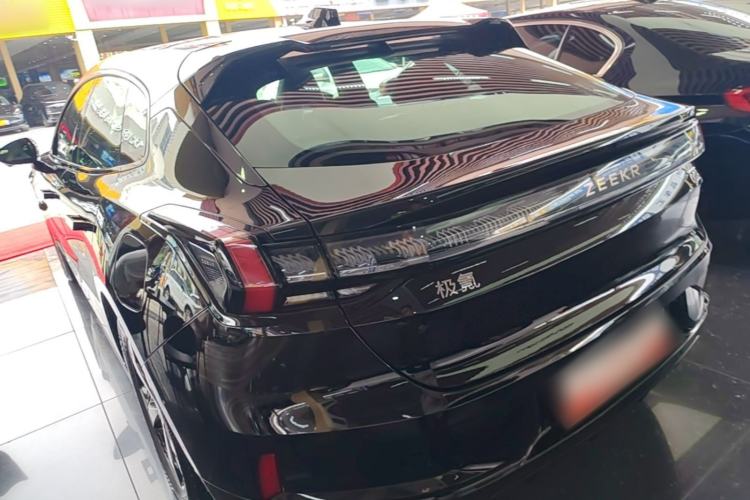 Used Zeekr 001 2023 WE Edition 86 kWh Exterior 2
