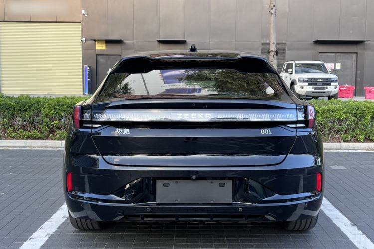 Used Zeekr 001 2023 WE Edition 100 kWh Exterior 4