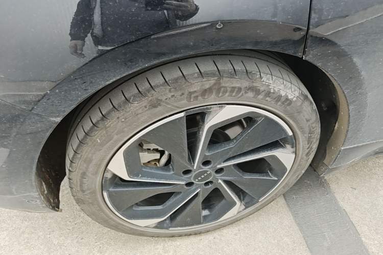Used Zeekr 001 2023 WE Edition 100 kWh Exterior 5