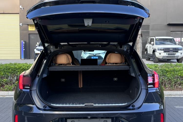 Used Zeekr 001 2023 WE Edition 100 kWh Exterior 5