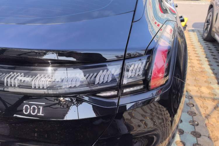 Used Zeekr 001 2023 WE Edition 86 kWh Exterior 6