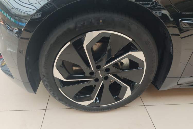 Used Zeekr 001 2023 WE Edition 100 kWh Exterior 7