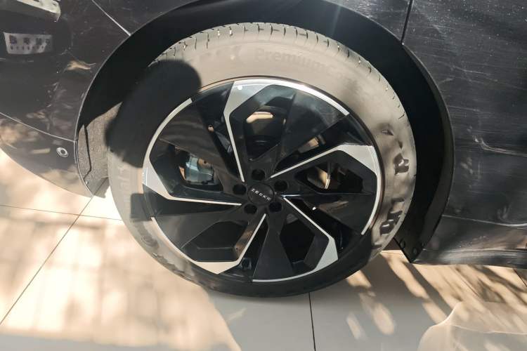 Used Zeekr 001 2023 WE Edition 100 kWh Exterior 8