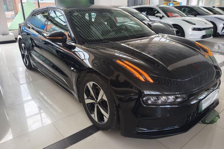Used Zeekr 001 2023 WE Edition 86 kWh Front Right 45 Deg