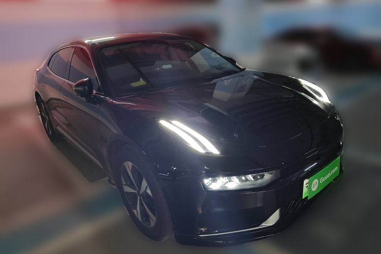 Used Zeekr 001 2023 WE Edition 100 kWh Front Right 45 Deg