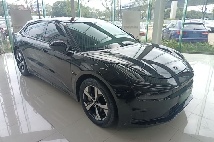 Used Zeekr 001 2023 WE Edition 86 kWh Front Right 45 Deg