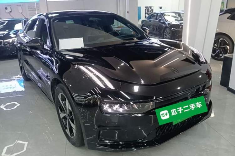 Used Zeekr 001 2023 WE Edition 100 kWh Front Right 45 Deg