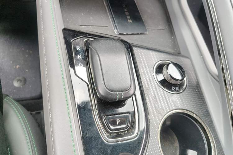 Used Zeekr 001 2023 WE Edition 100 kWh Gear Lever