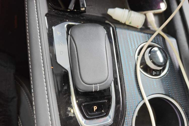 Used Zeekr 001 2023 WE Edition 100 kWh Gear Lever