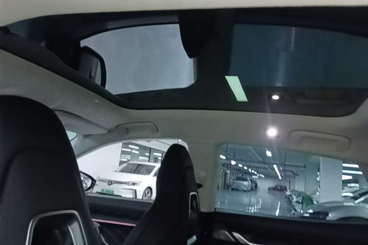Used Zeekr 001 2023 WE Edition 86 kWh Headliner