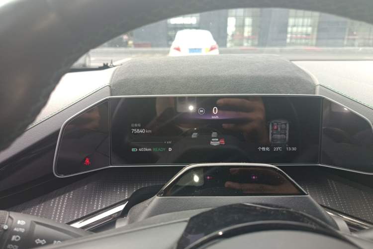 Used Zeekr 001 2023 WE Edition 86 kWh Instrument Cluster