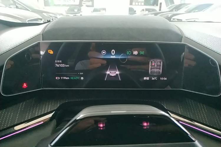 Used Zeekr 001 2023 WE Edition 86 kWh Instrument Cluster