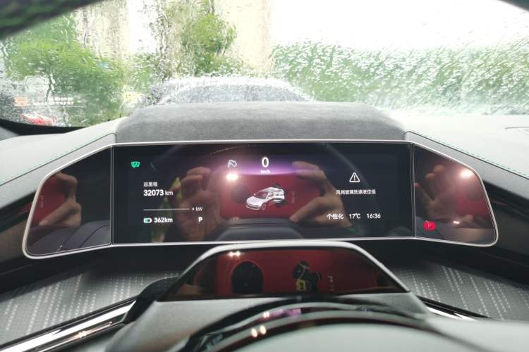 Used Zeekr 001 2023 WE Edition 100 kWh Instrument Cluster