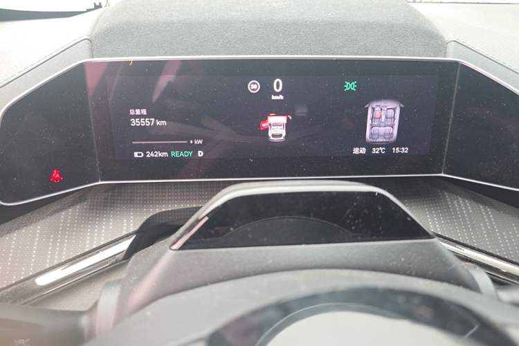 Used Zeekr 001 2023 WE Edition 100 kWh Instrument Cluster