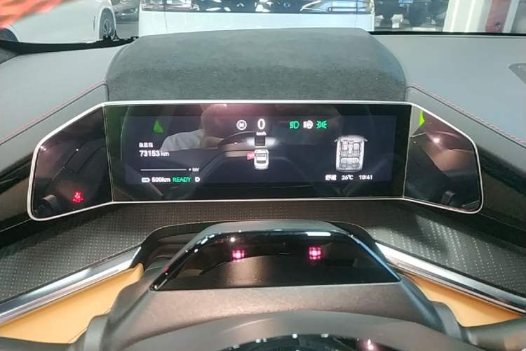Used Zeekr 001 2023 WE Edition 100 kWh Instrument Cluster