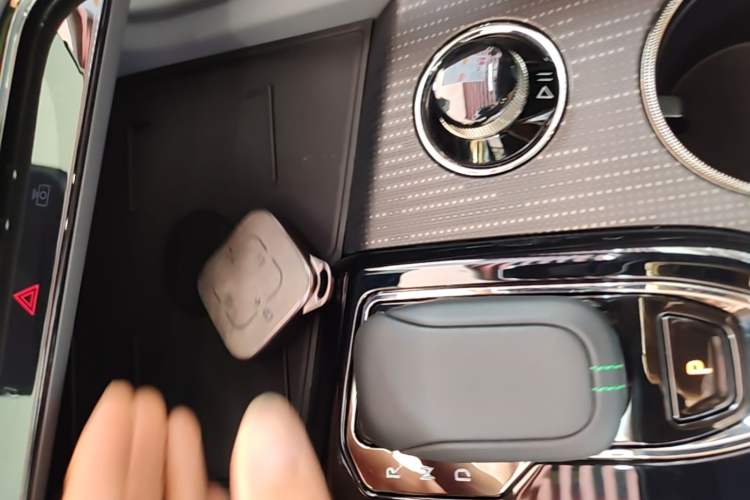 Used Zeekr 001 2023 WE Edition 86 kWh Interior 1